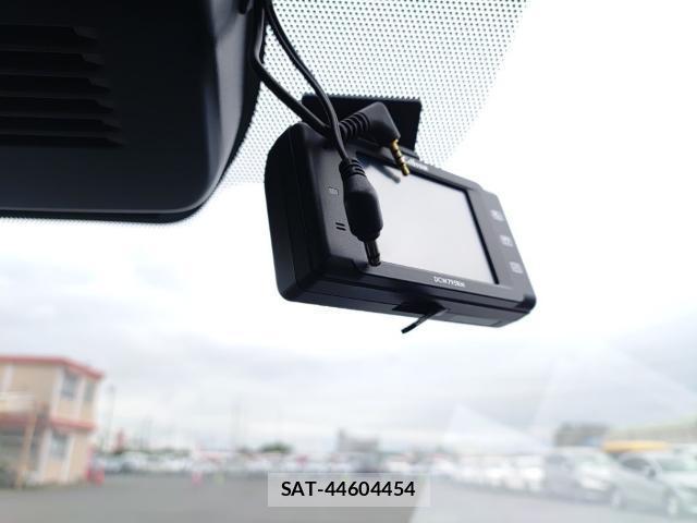 Nissan NOTE 2022-03 8854183-16