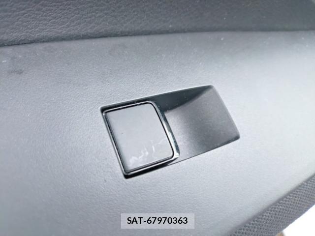 Nissan NOTE 2021-09 8854192-12
