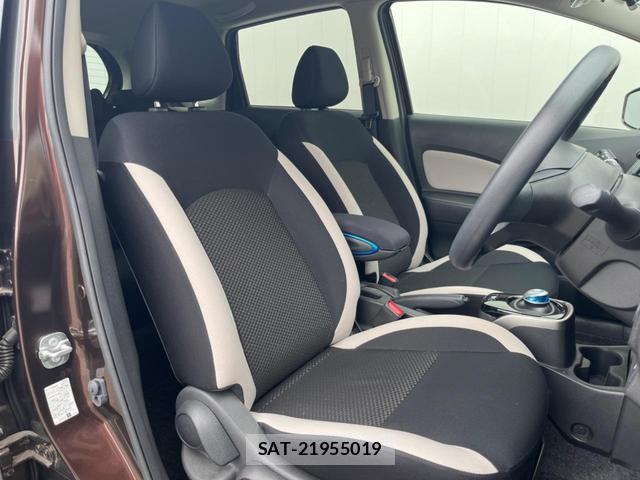 Nissan NOTE 2020-03 8854297-8