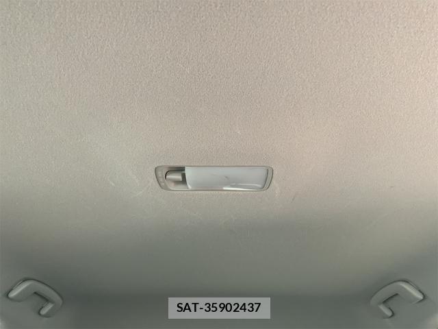Nissan NOTE 2022-07 8854393-10