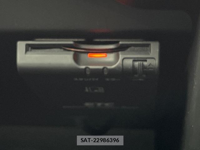 Nissan NOTE 2014-03 8854450-4