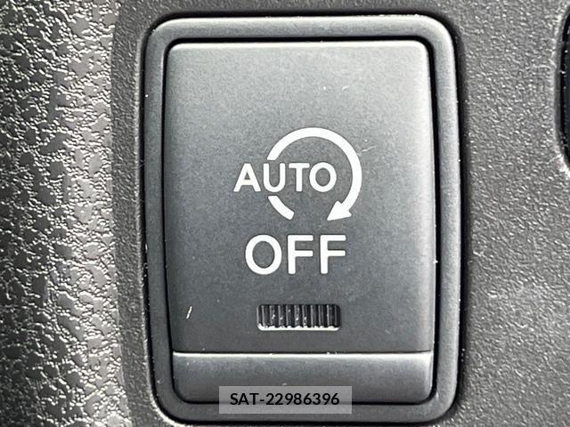 Nissan NOTE 2014-03 8854450-6