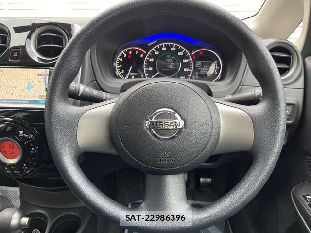 Nissan NOTE 2014-03 8854450-8
