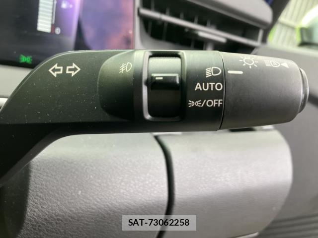 Nissan NOTE 2021-12 8854672-13