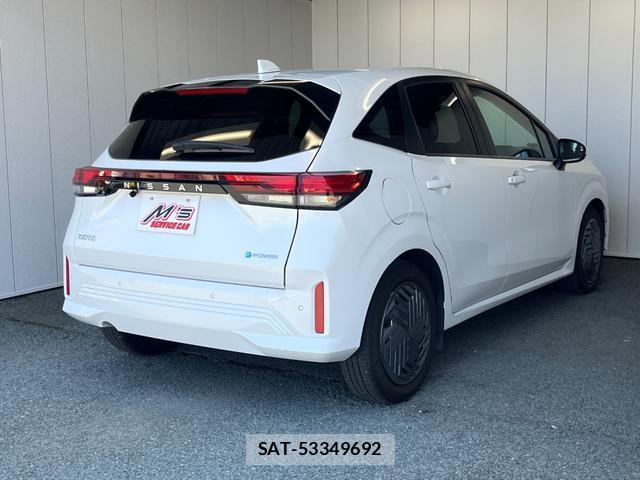 Nissan NOTE 2024-04 8854799-2