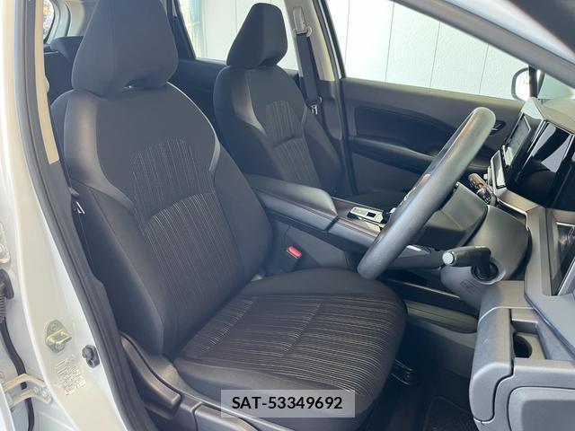 Nissan NOTE 2024-04 8854799-6