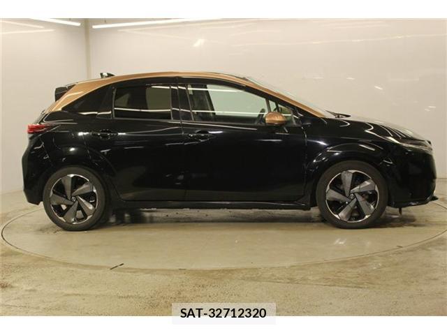 Nissan NOTE 2021-11 8854844-3