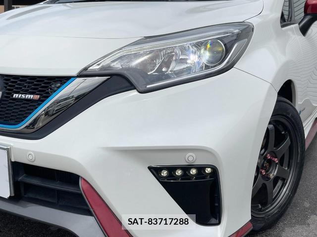 Nissan NOTE 2017-11 8855052-11
