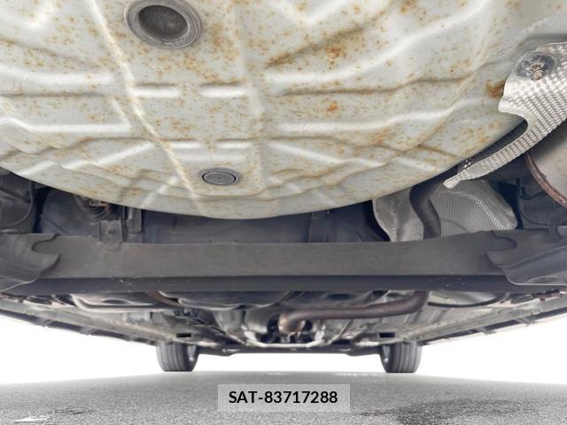 Nissan NOTE 2017-11 8855052-18