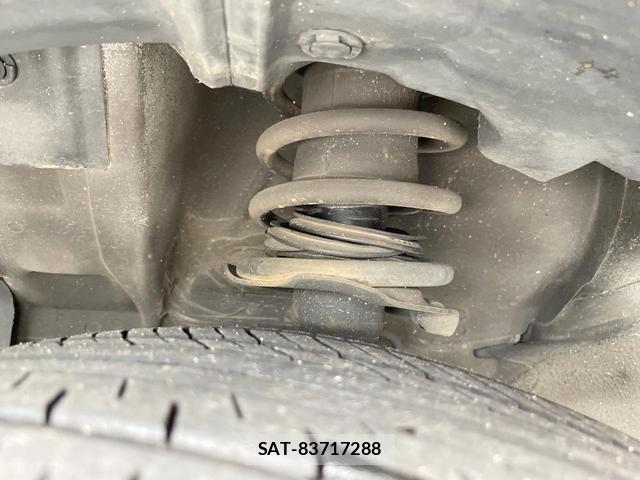 Nissan NOTE 2017-11 8855052-19
