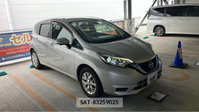 Nissan NOTE 2017-09 8855288-11