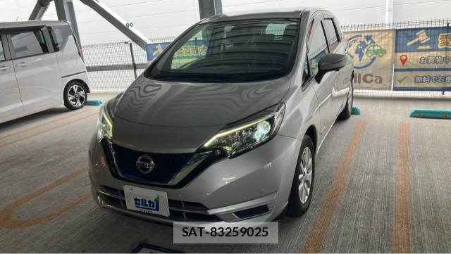 Nissan NOTE 2017-09 8855288-9