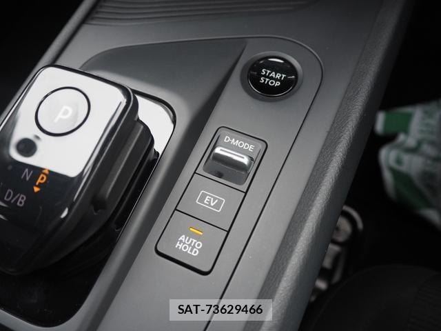 Nissan NOTE 2021-07 8856038-12