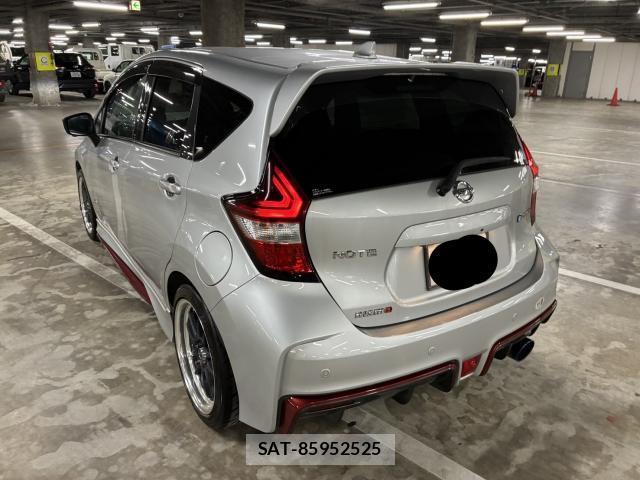 Nissan NOTE 2018-03 8856656-10