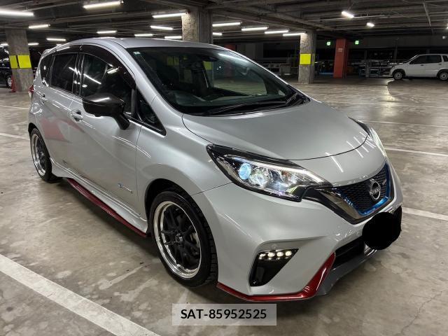 Nissan NOTE 2018-03 8856656-6
