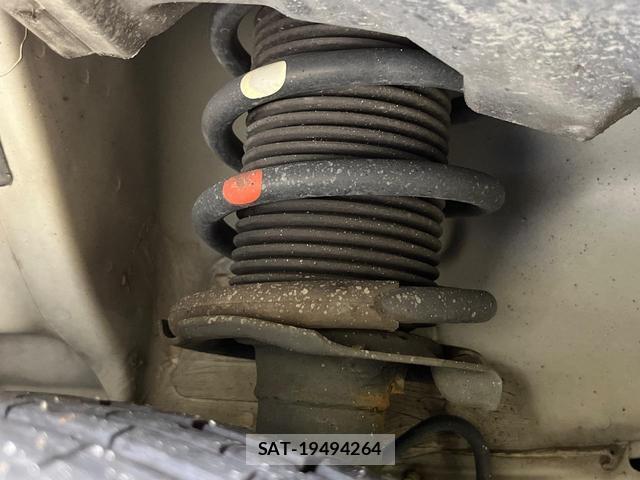 Nissan NOTE 2018-01 8856685-19