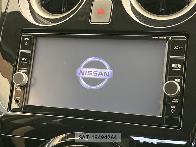 Nissan NOTE 2018-01 8856685-2