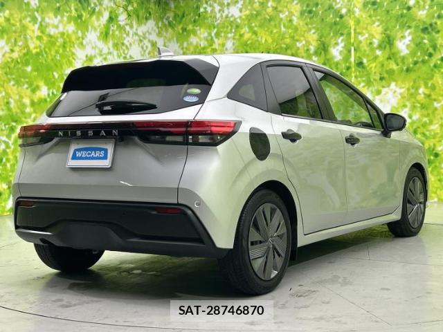 Nissan NOTE 2021-10 8856918-2