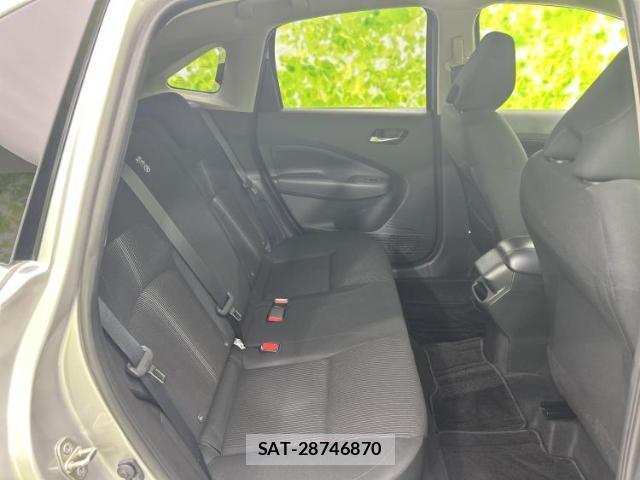 Nissan NOTE 2021-10 8856918-4