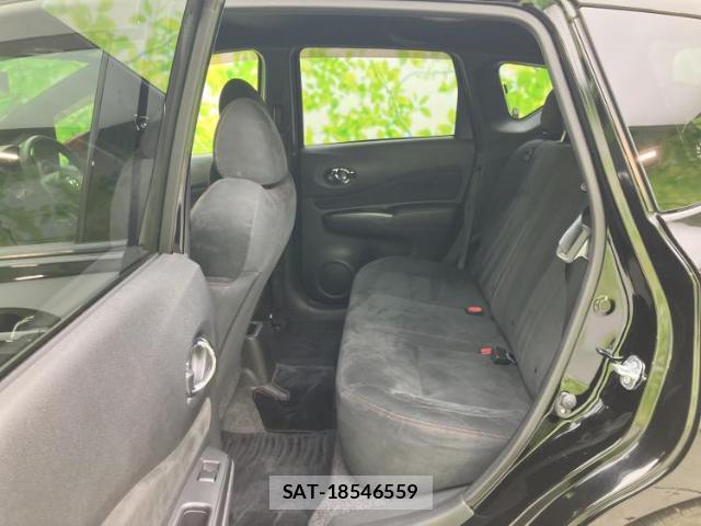 Nissan NOTE 2017-08 8856969-6