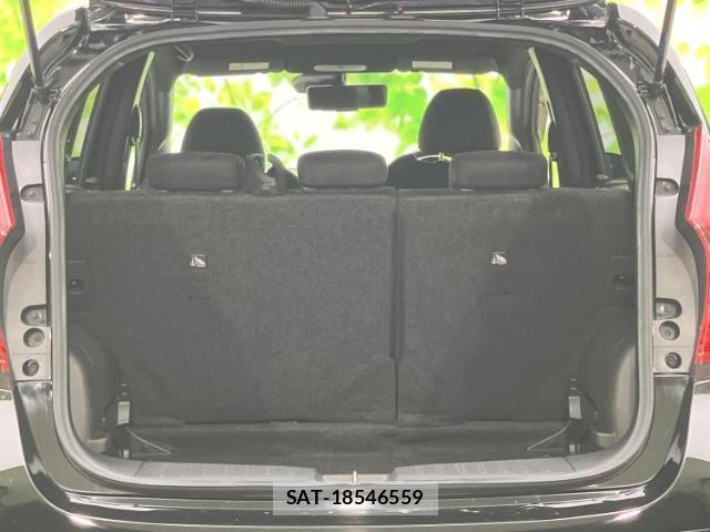 Nissan NOTE 2017-08 8856969-7