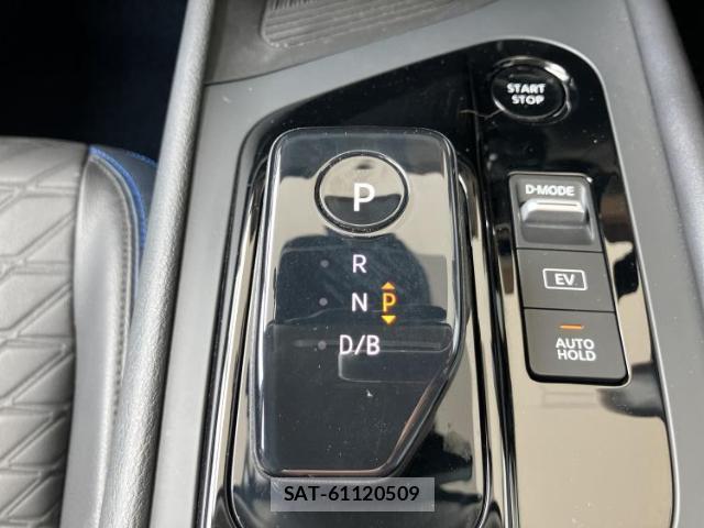 Nissan NOTE 2021-04 8857015-17
