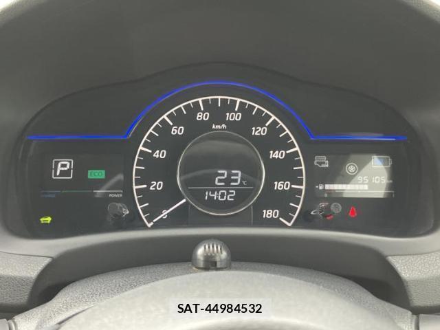 Nissan NOTE 2019-06 8857106-12