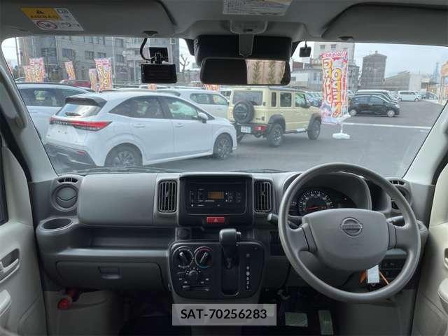Nissan CLIPPER VAN 2021-09 8855686-2