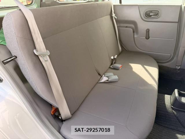 Nissan NV150 AD 2018-07 8856484-11