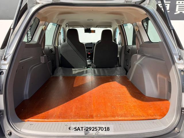 Nissan NV150 AD 2018-07 8856484-12