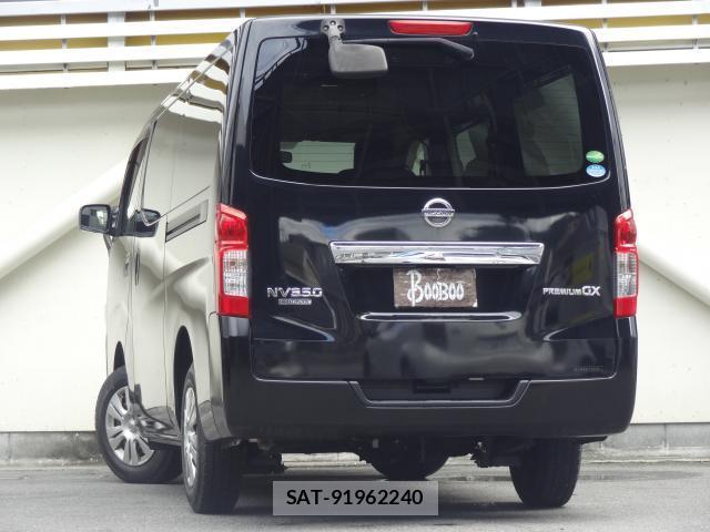 Nissan NV350 Caravan 2012-08 8855092-10