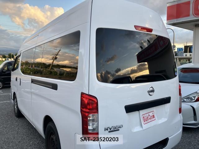 Nissan NV350 Caravan 2014-06 8856143-3