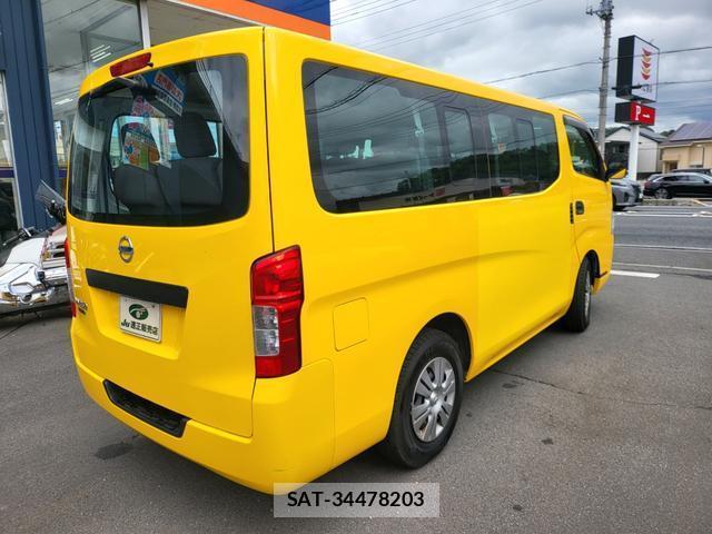 Nissan CARAVAN WAGON 2017-03 8854240-12