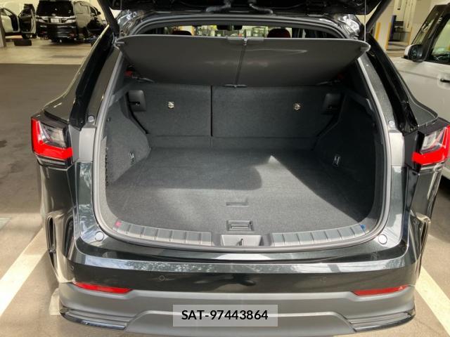 Lexus NX 2023-04 8854550-4
