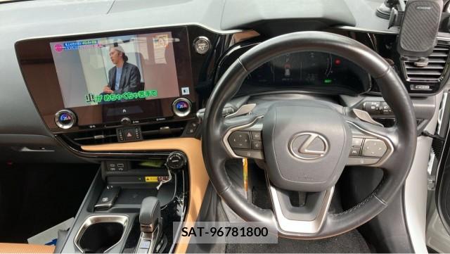 Lexus NX 2023-02 8855317-16