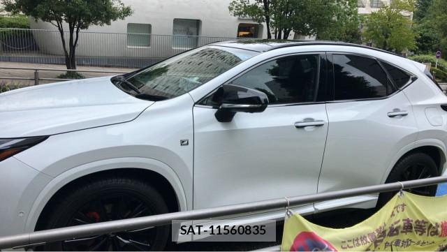 Lexus NX 2025-03 8855336-10