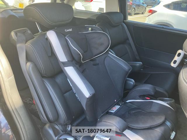 Honda ODYSSEY 2014-02 8854563-11