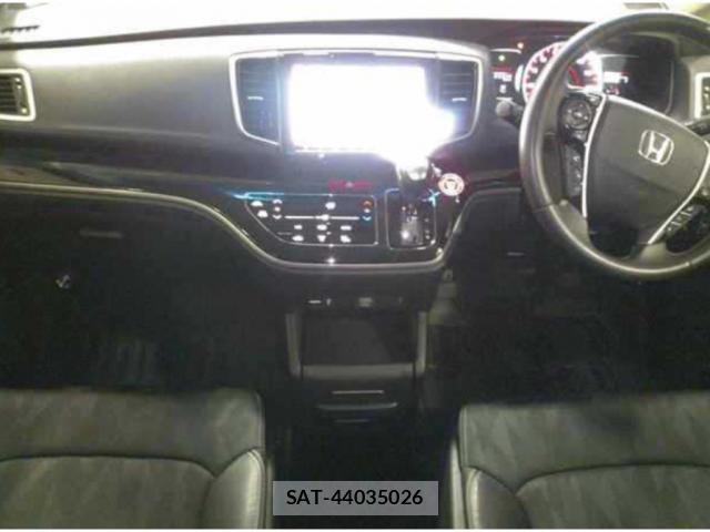 Honda ODYSSEY 2018-11 8856302-2