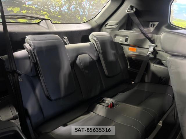 Mitsubishi OUTLANDER PHEV 2023-09 8854312-10