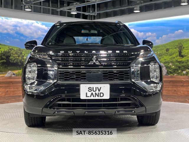 Mitsubishi OUTLANDER PHEV 2023-09 8854312-15