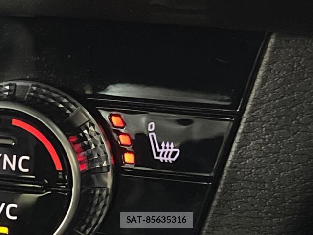 Mitsubishi OUTLANDER PHEV 2023-09 8854312-6