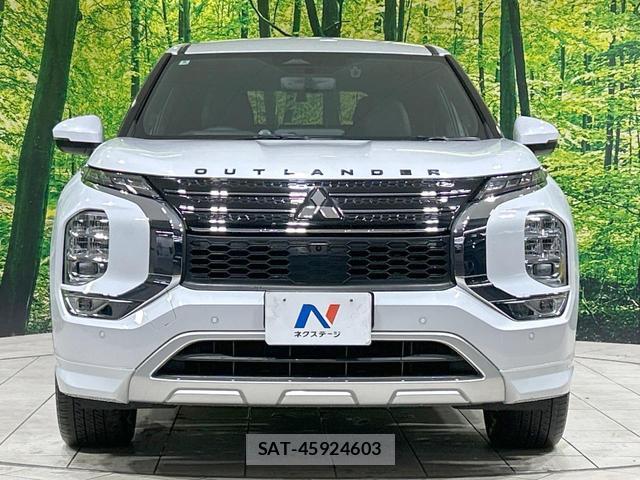 Mitsubishi OUTLANDER PHEV 2022-08 8854701-14