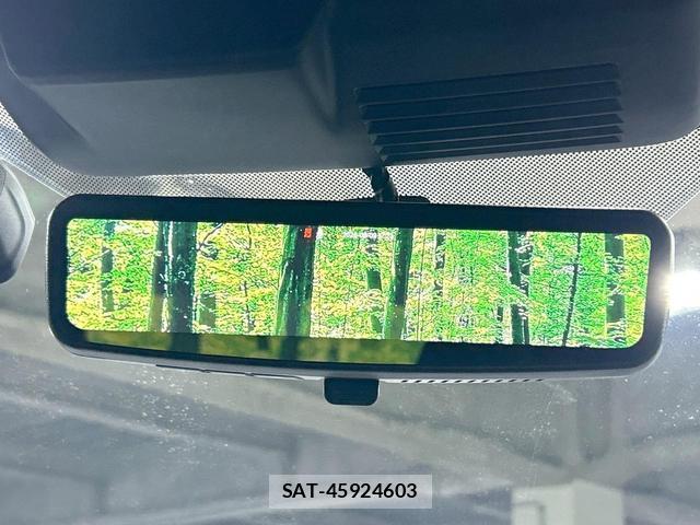 Mitsubishi OUTLANDER PHEV 2022-08 8854701-5