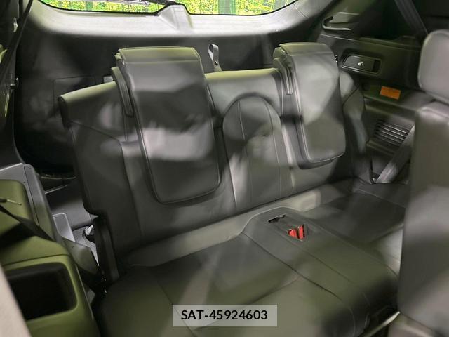 Mitsubishi OUTLANDER PHEV 2022-08 8854701-9