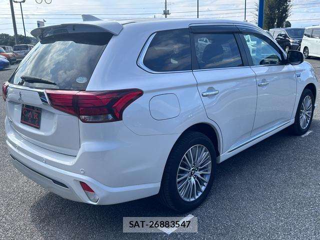 Mitsubishi OUTLANDER PHEV 2020-01 8854924-5