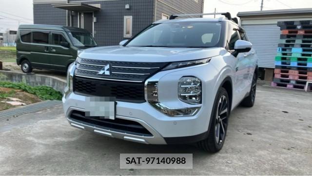 Mitsubishi OUTLANDER PHEV 2023-10 8855360-0