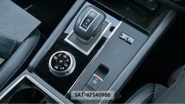 Mitsubishi OUTLANDER PHEV 2023-10 8855360-14