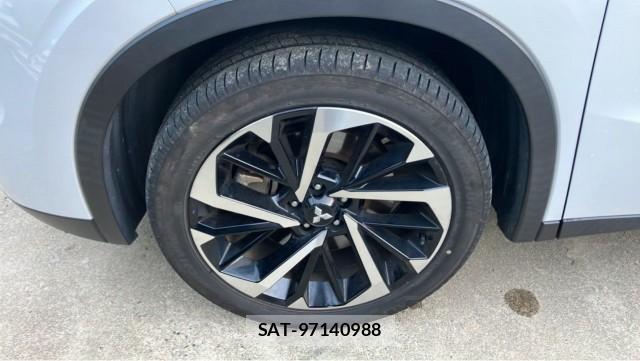 Mitsubishi OUTLANDER PHEV 2023-10 8855360-8