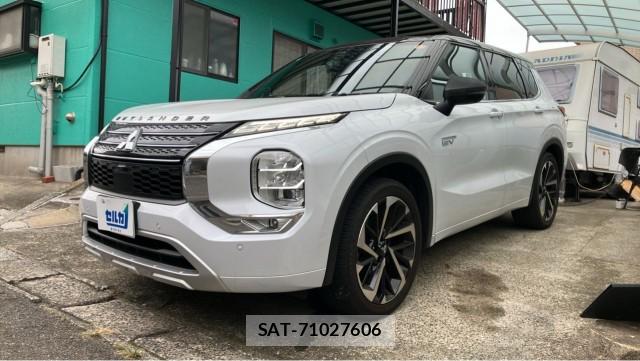 Mitsubishi OUTLANDER PHEV 2022-08 8855411-0
