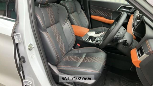 Mitsubishi OUTLANDER PHEV 2022-08 8855411-5